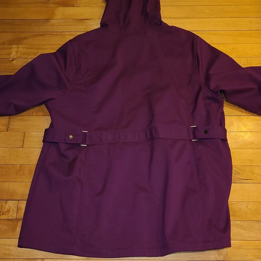 Free Tech Plum/ Raspberry Color Coat Size 18/20. - Picture 6 of 12